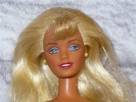 Mattel POSEABLE FEET BARBIE DOLL Nude Naked For OOAK Or Custom Blonde Slender Mattel Doll