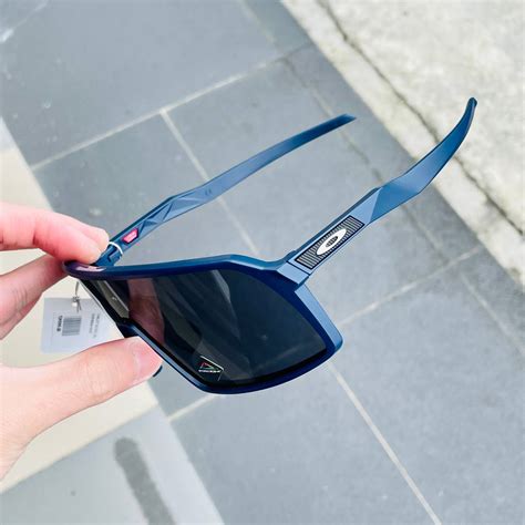 Oakley Sutro Matte Navy Prizm Grey 2aoptical