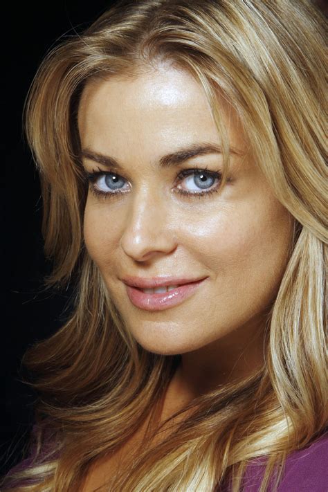 Model Carmen Electra wallpapers (6337)