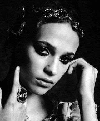 Alicia Vikander Aliciavikanderdaily Nude OnlyFans NudoStar TV