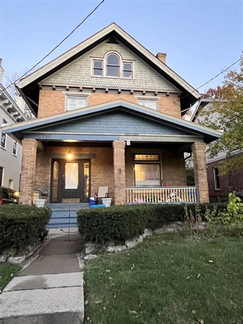 2716 Hackberry St Walnut Hills Oh 45206 Sibcy Cline