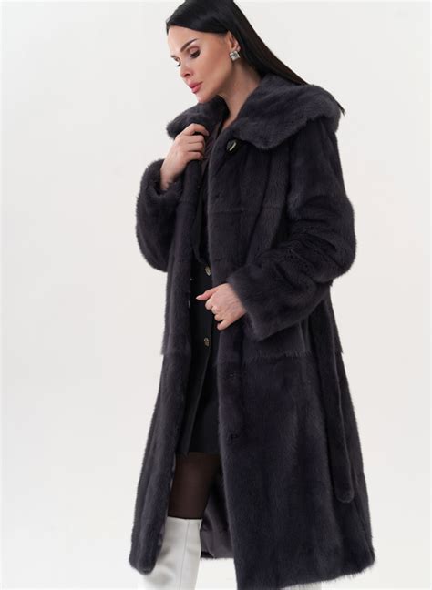 Норковые шубы с капюшоном – купить в интернет-магазине Малина