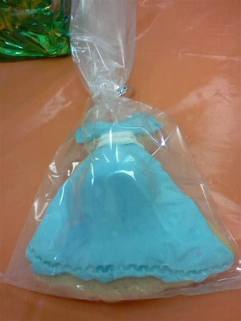 pregnan woman cookie cakecentralcom