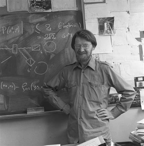 What Is Quantum Entanglement A Physicist Explains The Science Of
