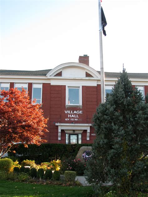 neighbors recommend the compassionate staff at new hyde park funeral home 9