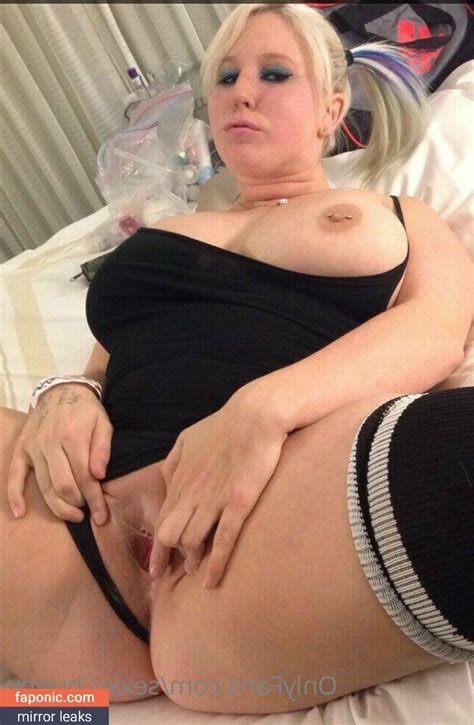 Bunny Brooks Aka Bunnybrooksx Aka Sexxy Bunny Nude Leaks OnlyFans Faponic