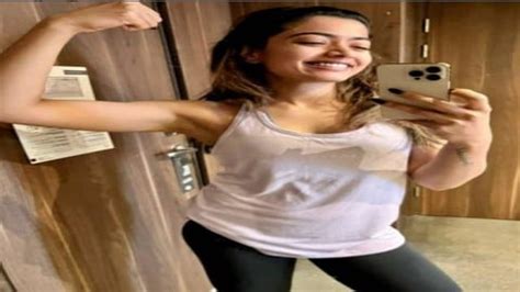 See some hot and glamrous photos of Pushpa fame actress Rashmika Mandanna पषप फम रशमक