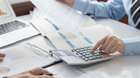 ways  propel  career  finance tapscape