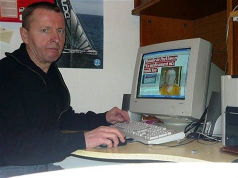 Pastillas para el párkinson lo convierten en un gay adicto al sexo