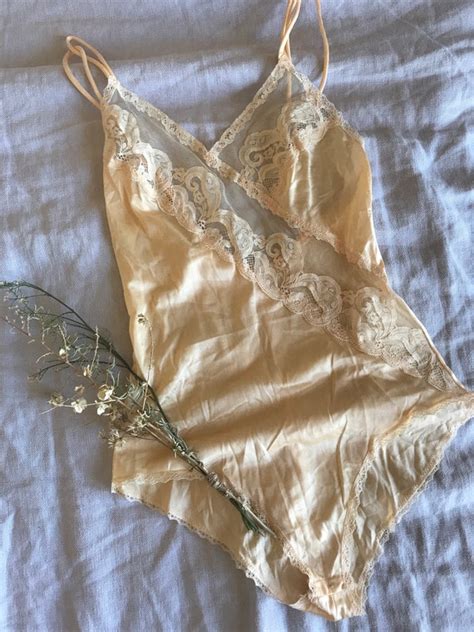 S Bodysuit Lingerie Sheer Lace Vintage Lingeri Gem