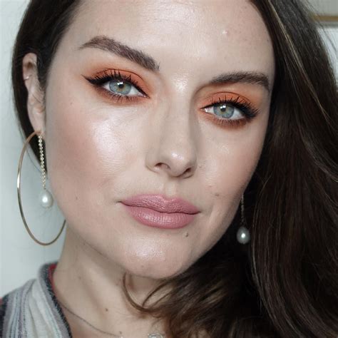 Orange Lids Glossy Skin Custom Nude Lip And Strategic Liner Romantic Makeup Nude Lip Blue