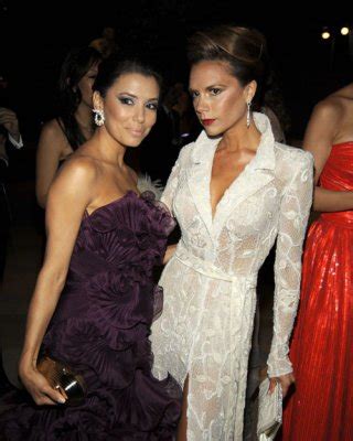 Victoria Beckham Showing Her Big Tits And Upskirt Paparazzi Pics Porn Pictures XXX Photos Sex