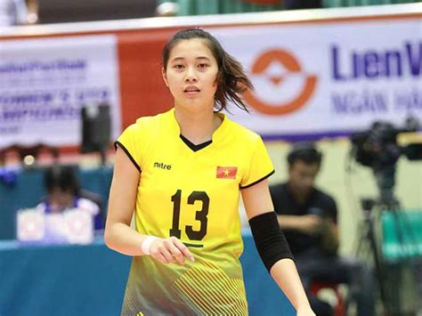 Hot girl bóng chuyền Thu Huyền làm fan dậy sóng Giải nghệ ở tuổi 19