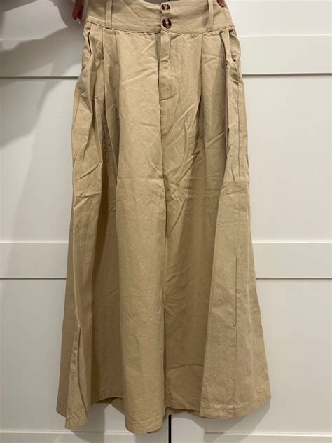 Nude Skirt Women S Fashion Bottoms Skirts On Carousell