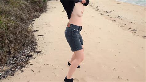 Exhibitionist Wife Flashing Strangers At The Beach Porn Xhamster