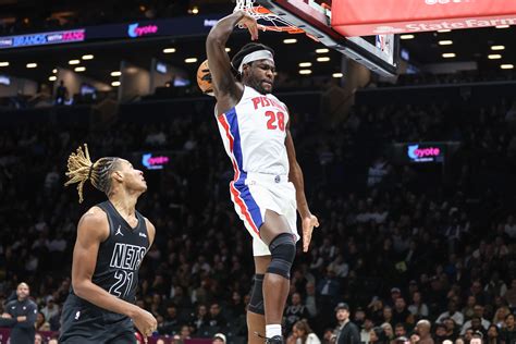 Jalen Duren's 'dominant' start for Detroit Pistons: 'Attacking every game'