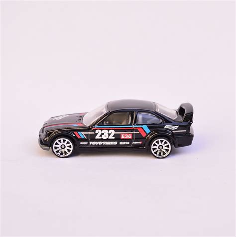 Hot Wheels Bmw E M Race