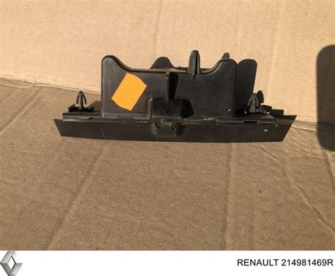 214981469R Lada кронштейн дифузора вентилятора