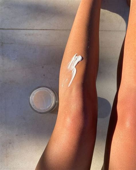 Cold Shower Vs Hot Shower Bodybuilding At George Tarenorerer Blog