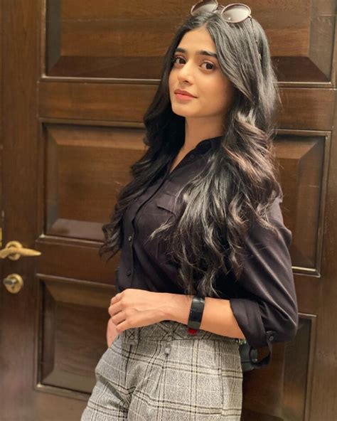 5 Hot Sexy Sehar Khan Bikini Pics