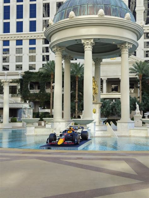 F1 Cars Float Rvegas