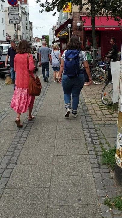 Heiße BBW auf der Straße xHamster