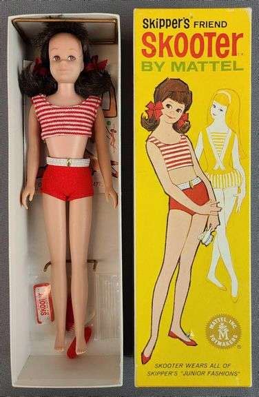 Brunette Skooter Fashion Doll Matthew Bullock Auctioneers
