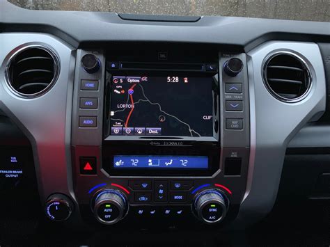 2019 Toyota Tundra: 73 Interior Photos | U.S. News