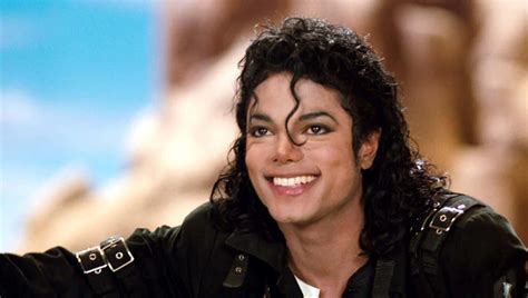 200 Michael Jackson Pictures