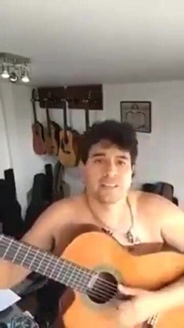 Nude Guitar ThisVid