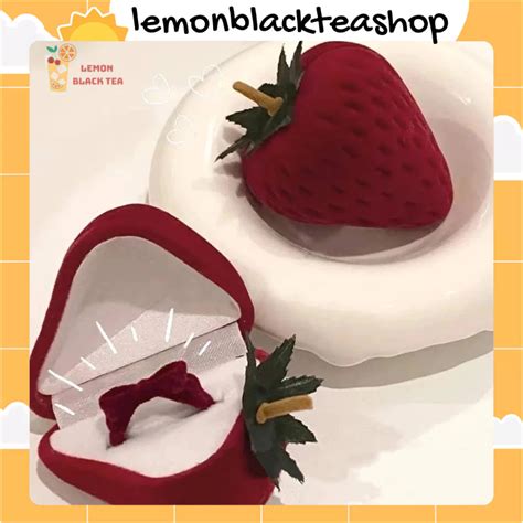 Nhẫn Nơ Hộp Đựng Dâu Tây Riêng Hot Trend 2024 LB103 Khách nhớ chọn đúng phân loại Shopee