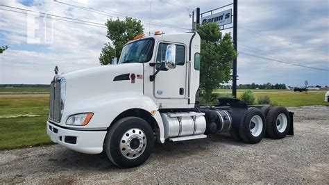 Kenworth T660 Day Cab Trucks Online Auctions 2 Listings Page 1 Of 1