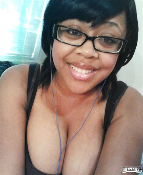 Perfect Tits Shesfreaky