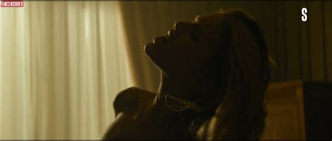 Naked Ekaterina Kuznetsova In Vampires Of The Middle Band