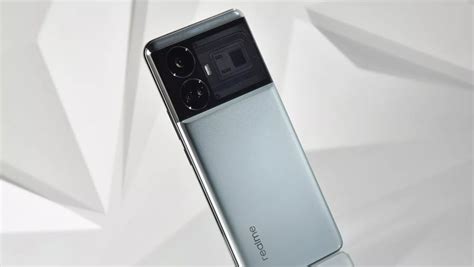 ⚡Китайские бренды начали тестировать смартфоны с 32 ГБ оперативки ...
