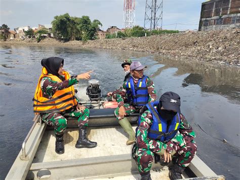 Susur Sungai Dansektor 7 Citarum Harum Pengecekan Pengerukan