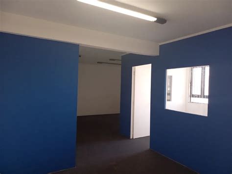 Sala Comercial na Rua Dronsfield 128 Lapa em São Paulo por R 1 200