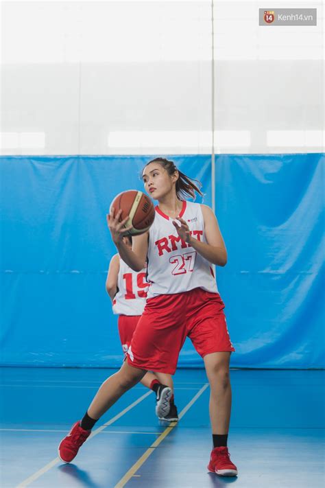 CLB bóng rổ hội nhóm hot nhất trường RMIT quy tụ cả dàn trai xinh