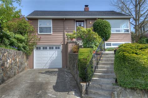 4108 46th Ave Sw Seattle Wa 98116 Mls 475678 Redfin