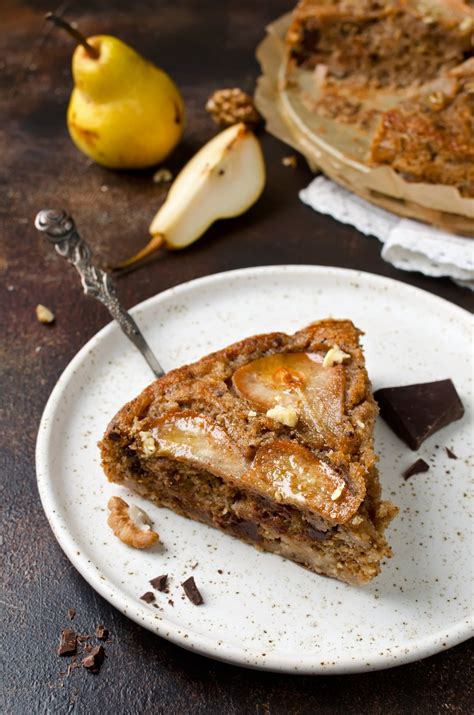 Recette de gâteau poires chocolat et noix Marie Claire