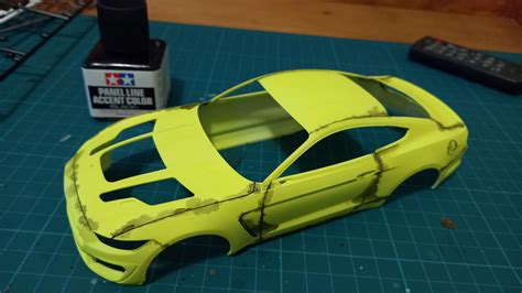 applying black panel liner  tamiya ford mustang gt  tamiya