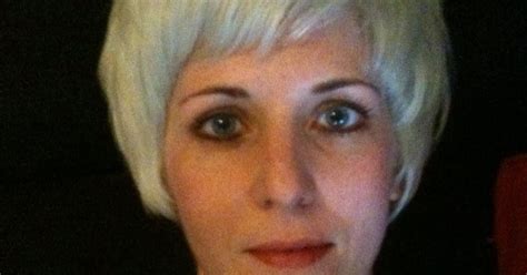 Les Journées Mondiales de l Absurde ère Journée Mondiale de la blonde