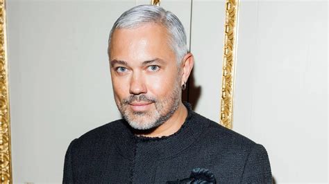 Стилист Александр Рогов назвал самых безвкусно одетых российских звезд