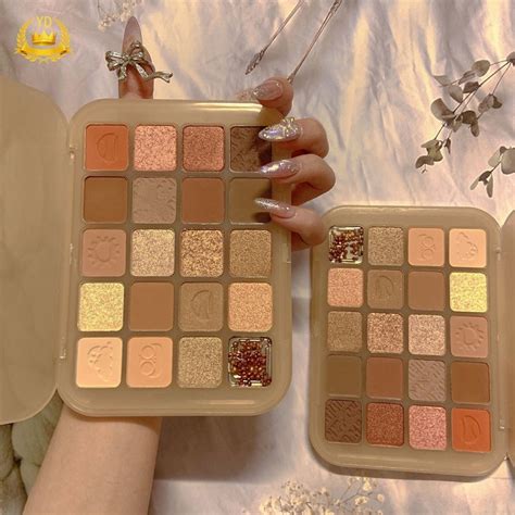 New Colors Nude Glitter Eyeshadow Matte Shimmer Palette Long Lasting Waterproof Mineral