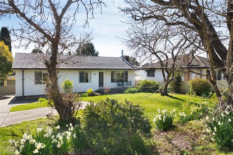 Sold 117 Rossi Street Yass Nsw 2582 On 15 Dec 2023 2018747339 Domain