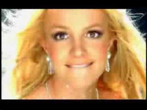 Britney Spears Goes Naked YouTube