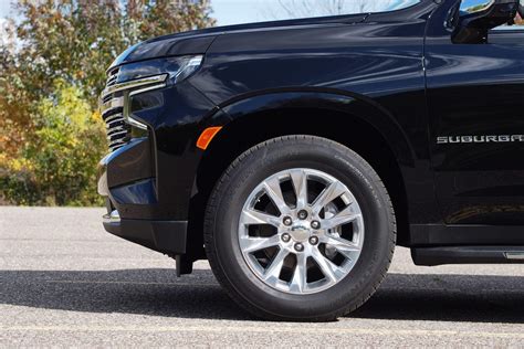 The 2021 Chevy Suburban is a comfortable cruiser - CNET