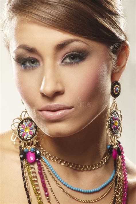 Brunette Woman Doing Daily Morning Routines Stock Image Image Of Head Beautiful 35904849