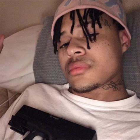 This Yall Mans Nigga Taking Pics With Det Fake Ass Gun Tired Of This Nigga