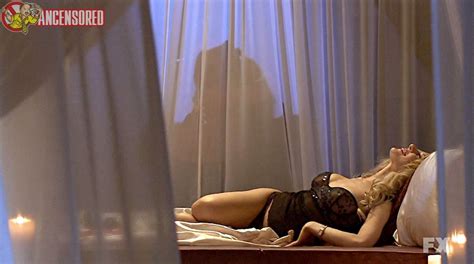 Naked Aneliese Wynn In It S Always Sunny In Philadelphia